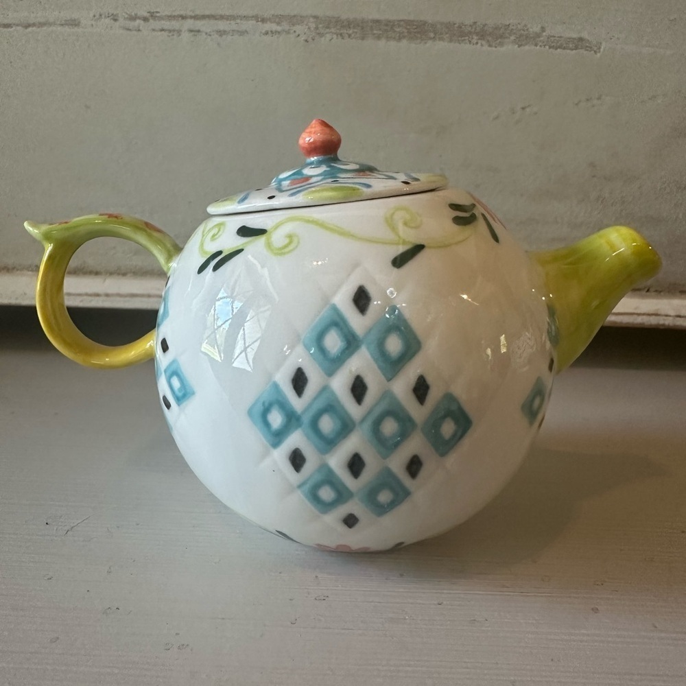 Anthropologie Creamer CAPAN Stoneware Lid Textured Small Teapot Flowers Colorful